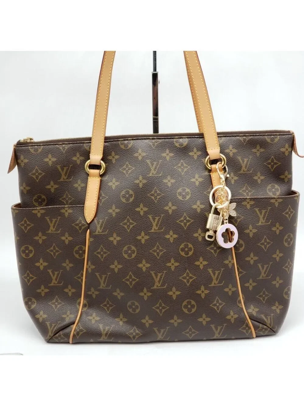Louis Vuitton add touch